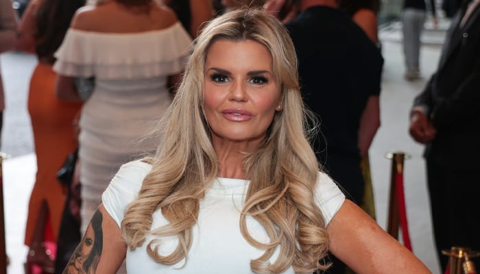 Kerry Katona gives heartbreaking update from hospital after emergency rush