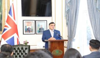 پاکستان ہائی کمیشن لندن میں عالمی منظرنامے پر پاکستان کی بڑھتی ہوئی اہمیت کے موضوع پر مباحثہ