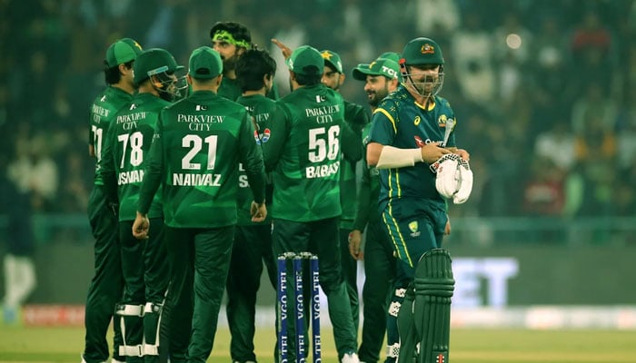 پاکستان نے آسٹریلیا کو 90 رنز سے شکست دے دی 4 آسٹریلیا کے تمام 10 کھلاڑیوں کو اسپنرز نے آؤٹ کیا۔ - فوٹو بشکریہ کرک انفو