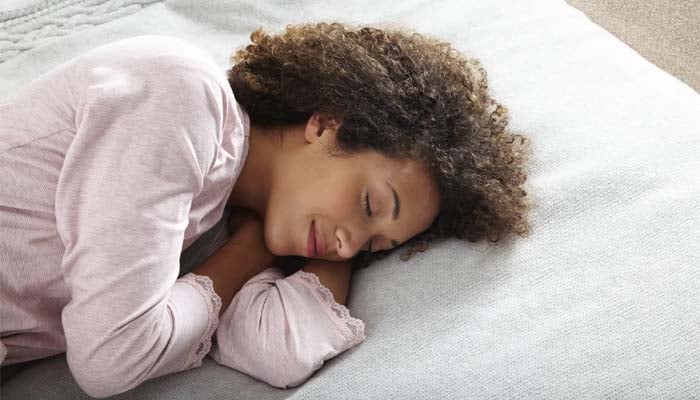 Sleeping without pillow? Experts say it may assist protect vision in glaucoma