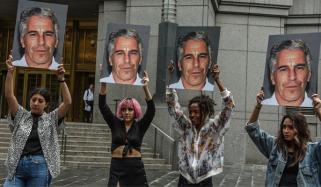 بدنام زمانہ جیفری ایپسٹین اسکینڈل، امریکی محکمۂ انصاف نے مزید ہوش ربا دستاویزات جاری کر دیں