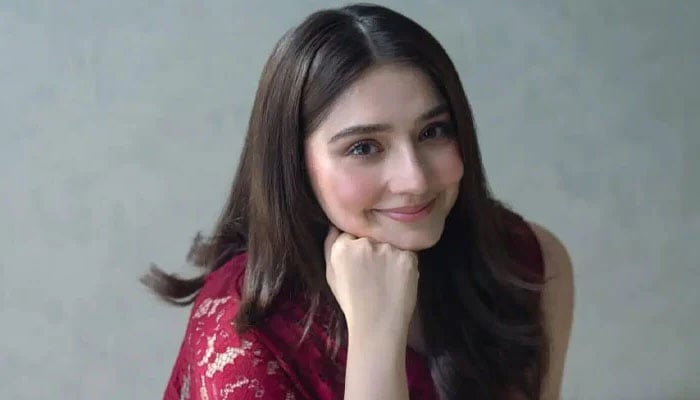 Durefishan leaves fans emotional as she bids farewell to ‘Sanwal Yaar Piya’