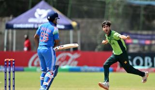 انڈر 19 ورلڈ کپ، بھارت کی پاکستان کیخلاف بیٹنگ جاری