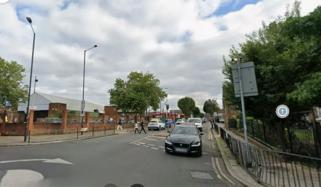 برطانیہ: لندن میں 50 سالہ خاتون کو چاقو مار کر قتل کر دیا گیا