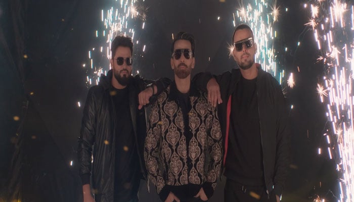 فوٹو: اسکرین گریب