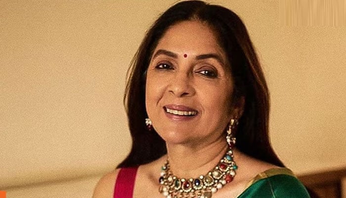 ایک بار اگر آپ کامیڈی کر لیں تو لوگ آپ کو ہیروئن کے طور پر سوچ ہی نہیں پاتے، نینا گپتا - فوٹو: فائل