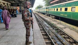  کوئٹہ: ٹرین، موبائل اور انٹرنیٹ سروس تیسرے روز بھی معطل