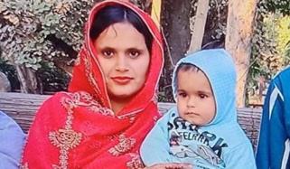 لاہور: سیوریج لائن میں گرنیوالی خاتون و بچی کی پوسٹمارٹم رپورٹ، وجۂ موت سامنے آ گئی