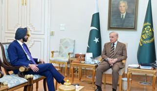 وزیراعظم شہباز شریف اور صدر ورلڈ بینک کی ملاقات، تعاون بڑھانے پر اتفاق