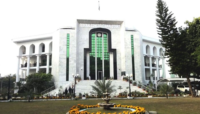 فوٹو بشکریہ سوشل میڈیا