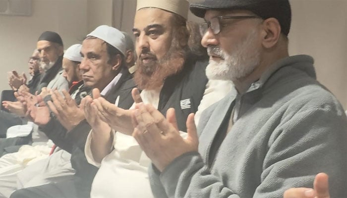 برطانیہ میں صدر آزاد کشمیر بیرسٹر سلطان محمود کی رسمِ قل