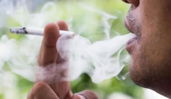 تمباکو نوشی ڈپریشن کا خطرہ