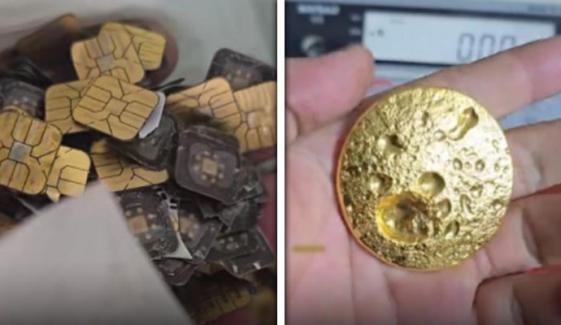 چینی بلاگر نے سم کارڈز میں سے 16 تولے سونا نکال لیا