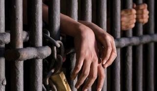 پنجاب کی جیلوں میں 3 ہزار 873 قیدی منشیات استعمال کرنے والے نکل آئے، رپورٹ 