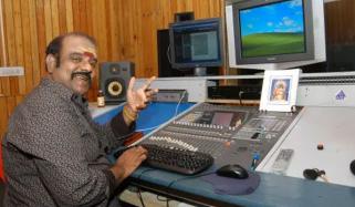 معروف بھارتی موسیقار ایس پی وینکٹیش 70 برس کی عمر میں چل بسے