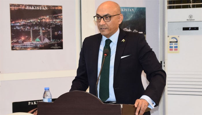 سعودی عرب میں پاکستانی سفیر احمد فاروق(فائل فوٹو)۔