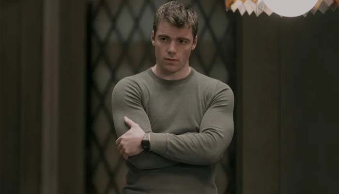 Why did Netflix artist Gabriel Basso delete Instagram over Everest photo?