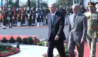 قازقستان کے صدر کی وزیراعظم ہاؤس آمد، گارڈ آف آنر پیش