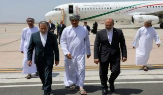 عمان میں جمعہ کو ایران امریکا بات چیت کے حتمی فیصلے پر کام ہو رہا ہے، خلیجی حکام