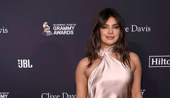 پریانکا چوپڑا نے بالی ووڈ میں واپسی سے متعلق خاموشی توڑ دی