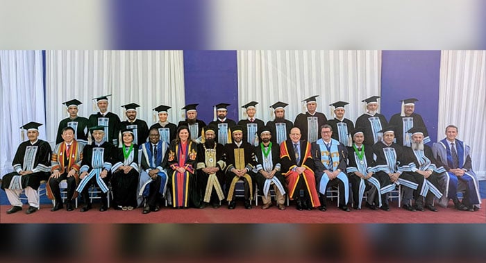 ٹیسٹ پاس کرنے کے باوجود 50 ہزار طلبا میڈیکل کالجز میں داخلے سے محروم رہ جاتے ہیں، مصطفیٰ کمال