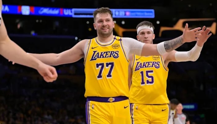 Austin Reaves reacts to Luka Doncic injury after 76ers win