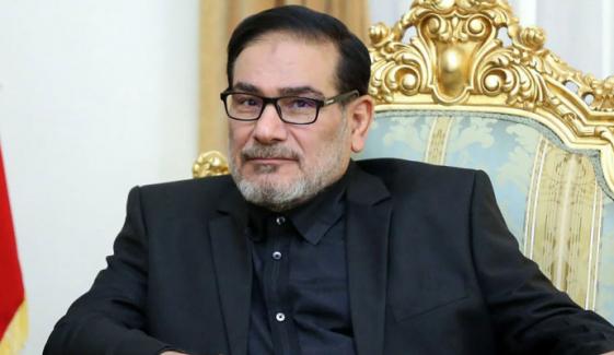 ایرانی فوج ملکی دفاع کیلئے سفارتکاروں کے شانہ بشانہ کھڑی ہے: علی شامخانی