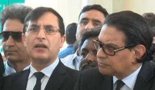 پی ٹی آئی رہنماؤں کی رجسٹرار سپریم کورٹ سے ملاقات، بانی کی رپورٹس فراہم کرنے کی درخواست