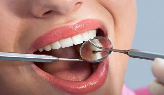 صرف برشنگ دانتوں کی بیماری سے محفوظ رہنے کیلئے کافی نہیں، ماہرین