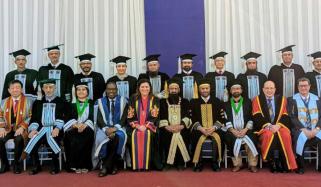 ٹیسٹ پاس کرنے کے باوجود 50 ہزار طلبا میڈیکل کالجز میں داخلے سے محروم رہ جاتے ہیں، مصطفیٰ کمال