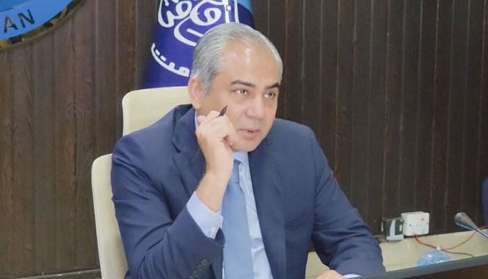 وفاقی وزیر داخلہ محسن نقوی کی لنڈی کوتل آمد، شہید کیپٹن عباس خان کے اہلِ خانہ سے تعزیت