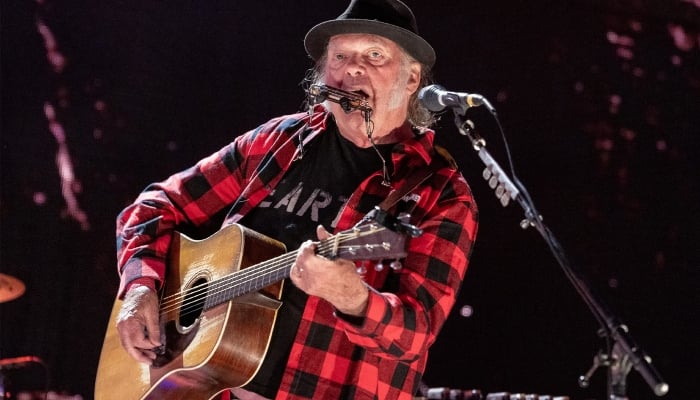 Neil Young issues emotional statement after cancelling UK, European tour