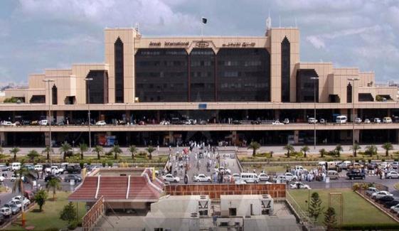 کراچی ایئر پورٹ، غیر اخلاقی نیٹ ورک سے منسلک خاتون آف لوڈ