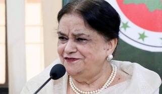 مشرف نے اپنے آپ کو مستحکم کرنے کیلئے ایم کیو ایم سے ملاقات کی، نسرین جلیل