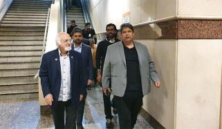 پاکستان کا بھارت کیخلاف بائیکاٹ کا معاملہ، آئی سی سی کے ڈپٹی چیئرمین لاہور پہنچ گئے