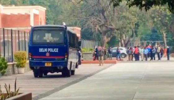 دہلی: 9 اسکولوں کو بم سے اڑانے کی دھمکی اور پارلیمنٹ پر حملے کی وارننگ موصول