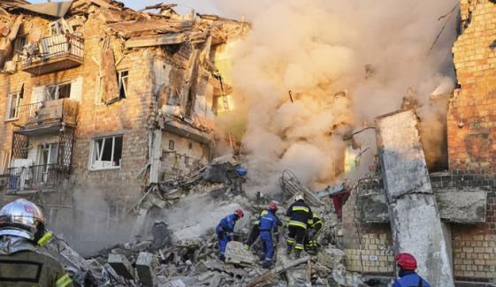 یوکرین: اڈیسا اور خارکیف میں روسی حملے، 3 افراد ہلاک