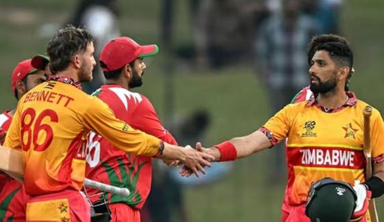 ٹی20 ورلڈکپ: زمبابوے نے عمان کو 8 وکٹوں سے ہرادیا