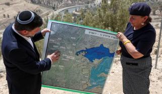 اسرائیلی کابینہ نے مغربی کنارے پر کنٹرول بڑھانے کی منظوری دے دی