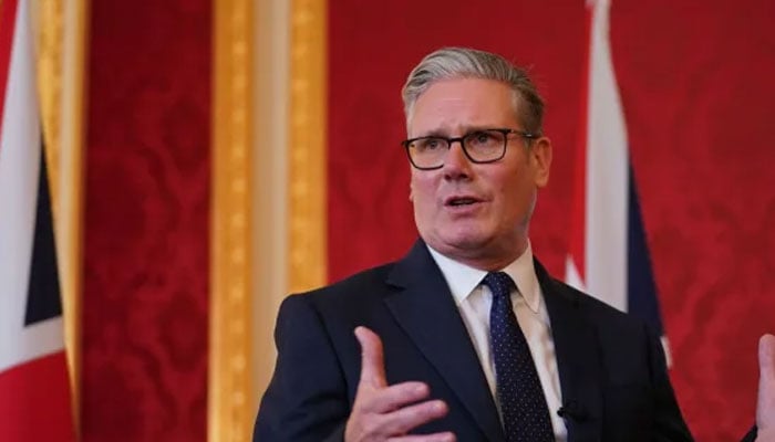 برطانیہ کے وزیراعظم کے استعفے کی قیاس آرائیاں تیز