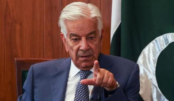 پاکستان میں دہشتگردی میں بھارت ملوث، افغانستان ذریعہ بنا ہوا ہے: وزیرِ دفاع خواجہ آصف