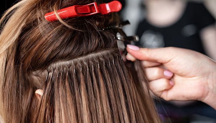 ہیئر ایکسٹینشنز میں سرطان پیدا کرنے والے کیمیکلز کی موجودگی کا انکشاف