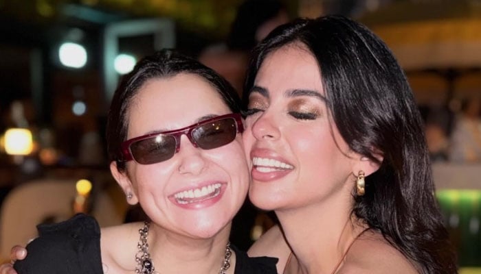 Hania Aamir receives heartfelt birthday wish from Yashma Gill: ‘sisters for life’