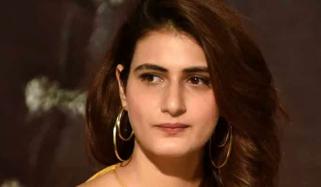 فاطمہ ثنا شیخ کا وزن بڑھانے کے بعد خوفناک بیماری کا شکار ہونے کا انکشاف