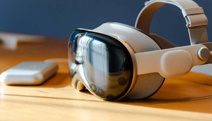 Apple Vision Pro receives new native YouTube app