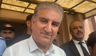 بانی پی ٹی آئی کی آنکھ کا سن کر بہت دکھ ہوا، دعا کے علاوہ کچھ نہیں کر سکتا: شاہ محمود قریشی