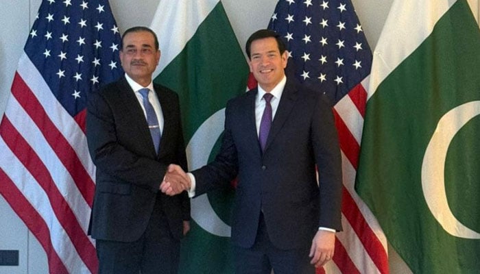 فوٹو: بشکریہ سوشل میڈیا