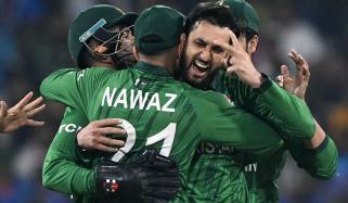 ٹی20 ورلڈکپ: سلمان علی آغا نے بھارت کے خلاف بولنگ میں زبردست سرپرائز دیا 