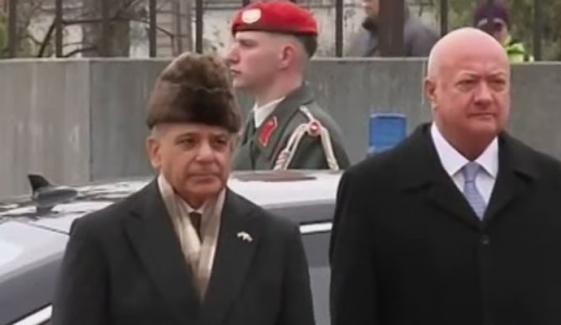 ویانا: وزیرِ اعظم شہباز شریف کے اعزاز میں آسٹرین چانسلری میں استقبالیہ تقریب