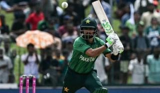 ٹی ٹوئنٹی ورلڈ کپ: بابر اعظم 2021ء کے بعد سے 1بھی چھکا نہیں لگا سکے